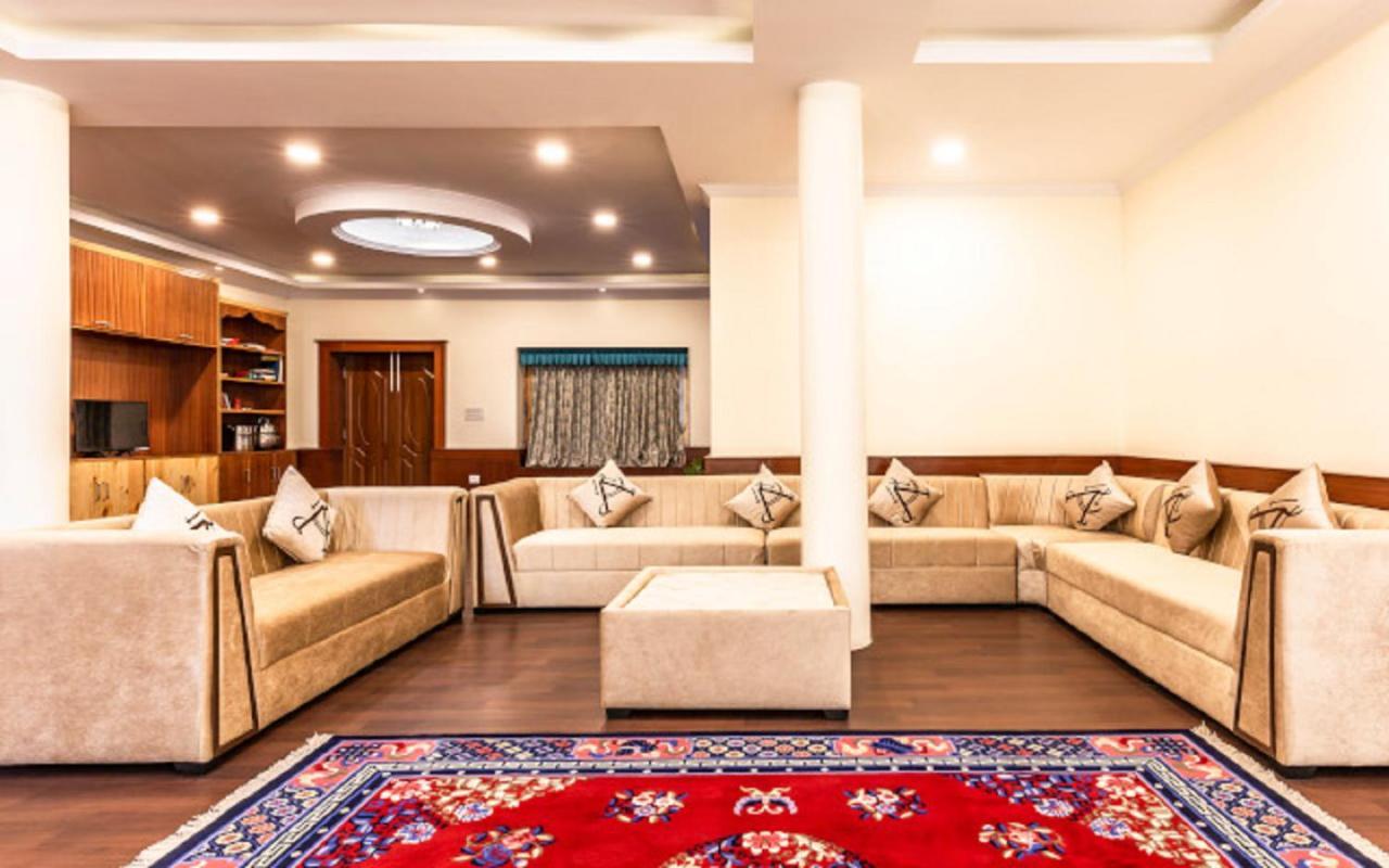 Hotel Alpine Ladakh Leh Bagian luar foto